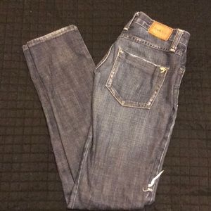 Frankie B boyfriend jeans